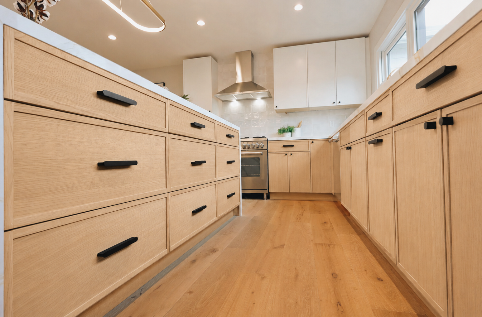 Slim Oak Light